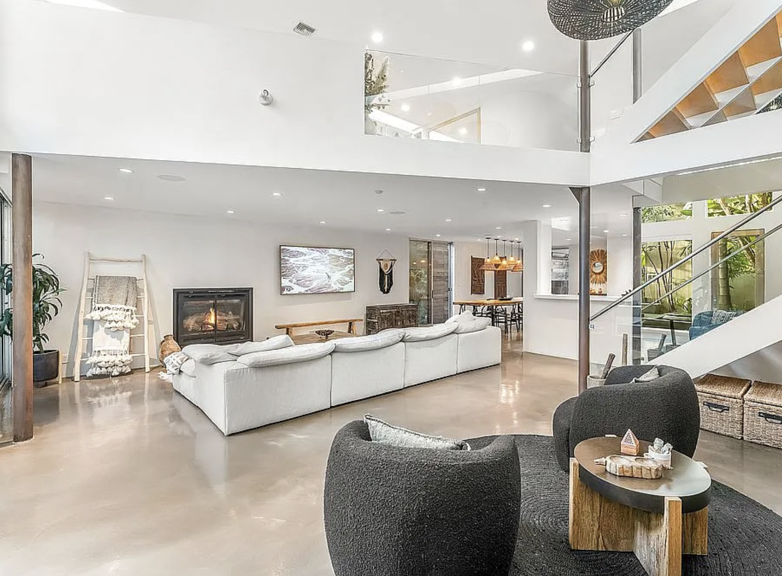819 Dickson St, Marina del Rey